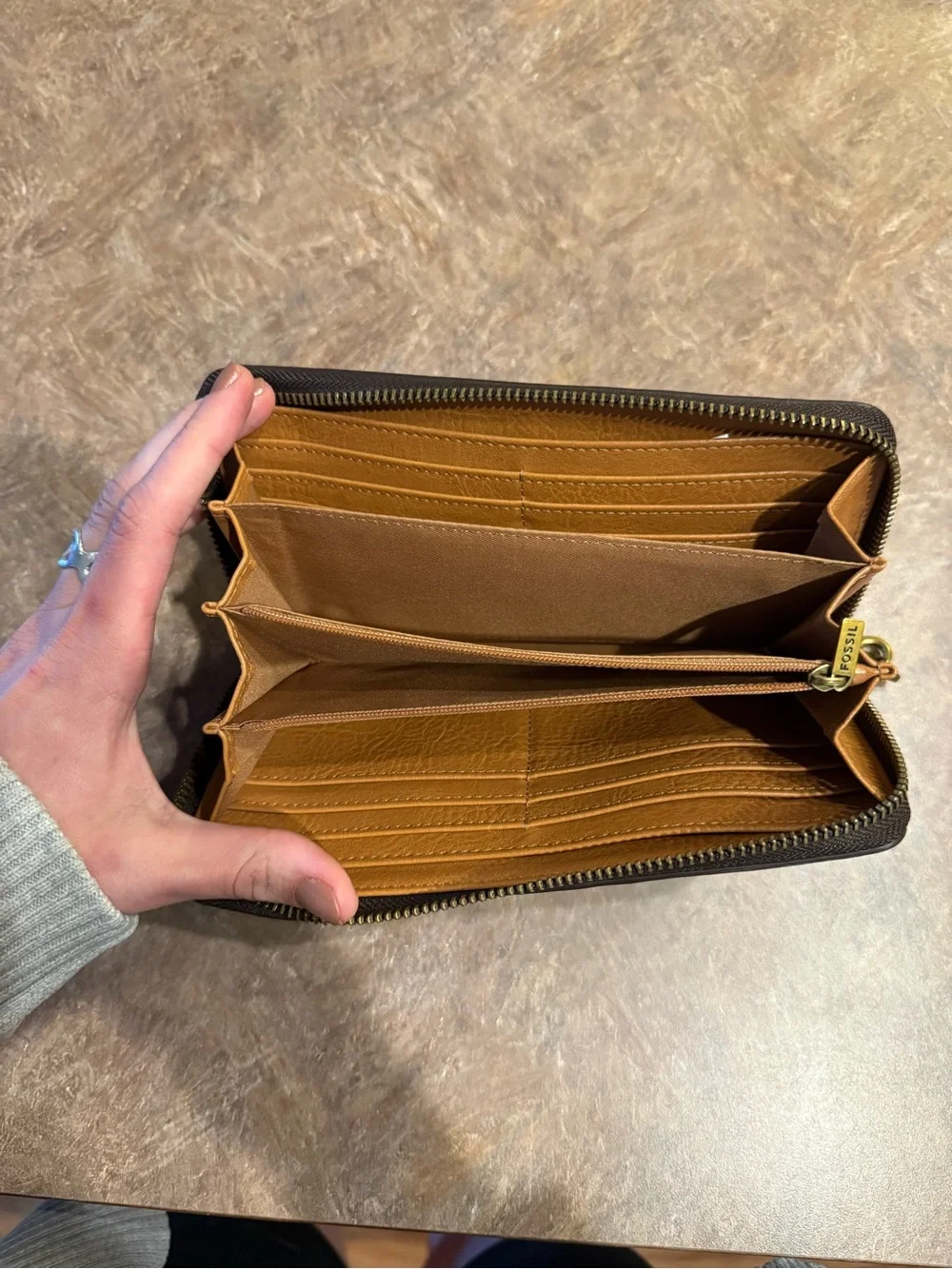 FOSSIL Brown Leather Wrist Wallet